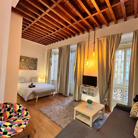 Larios Deluxe Studio Малага Екстериор снимка