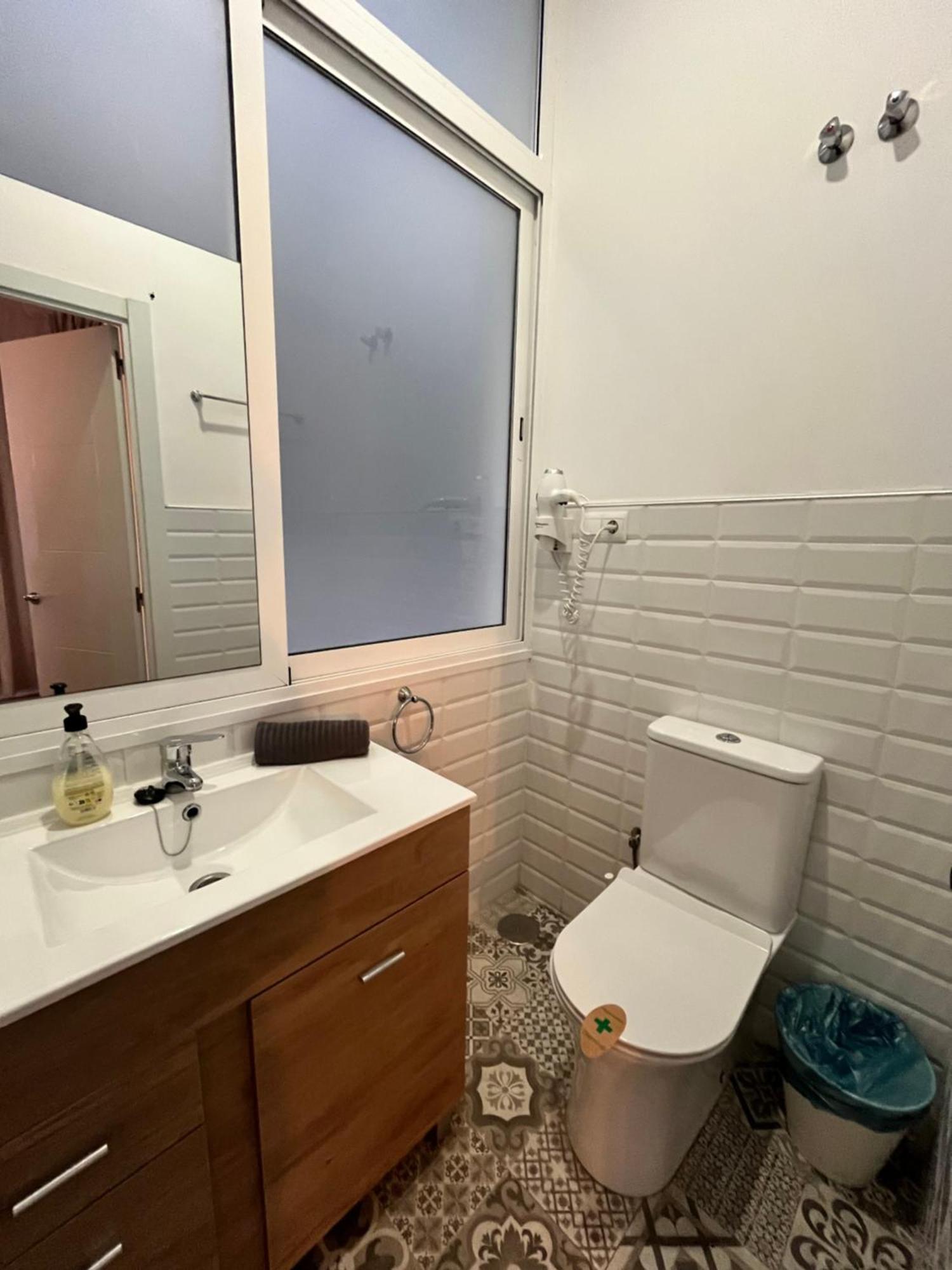 Larios Deluxe Studio Малага Екстериор снимка