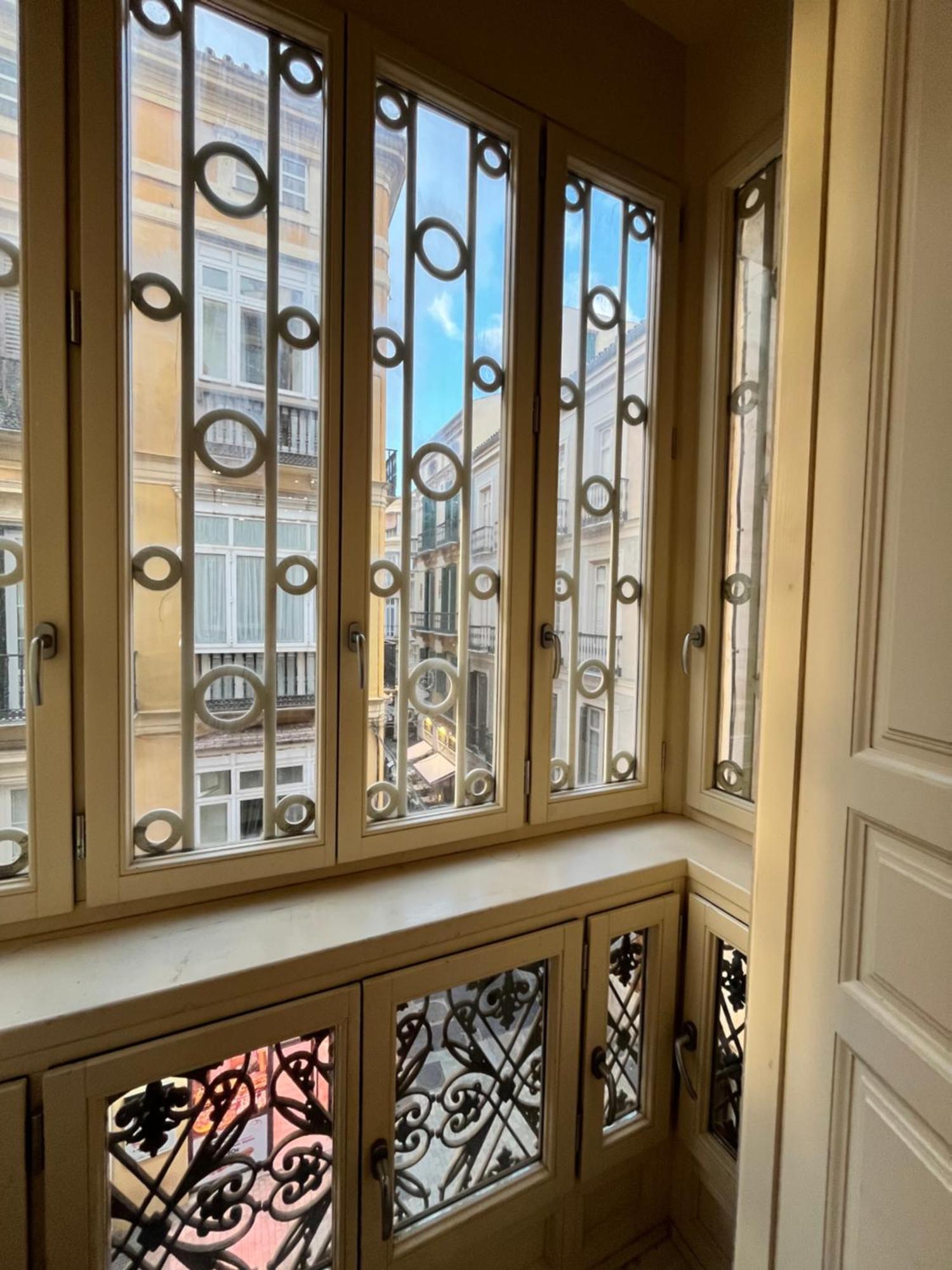 Larios Deluxe Studio Малага Екстериор снимка